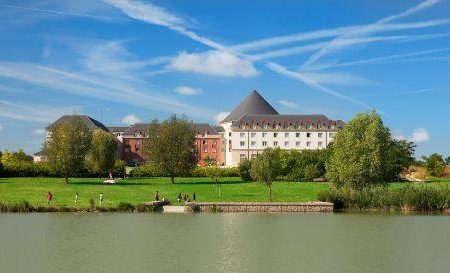 Disneyland Paris per auto - Grand Magic Hotel****_Disneyland Paris_goedkoopstezomervakantie.nl
