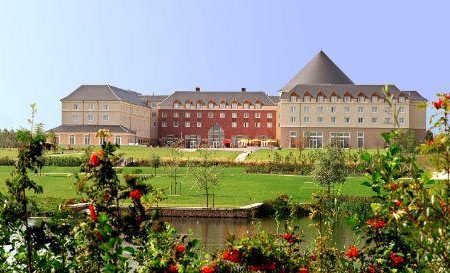 Disneyland Paris per bus - Grand Magic Hotel****_Disneyland Paris_goedkoopstezomervakantie.nl