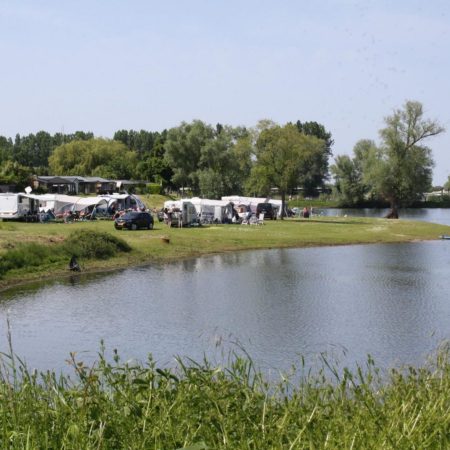 Kampeerplaatsen Kampeerplaats Strandzicht in de plaats Terwolde_goedkoopstezomervakantie.nl