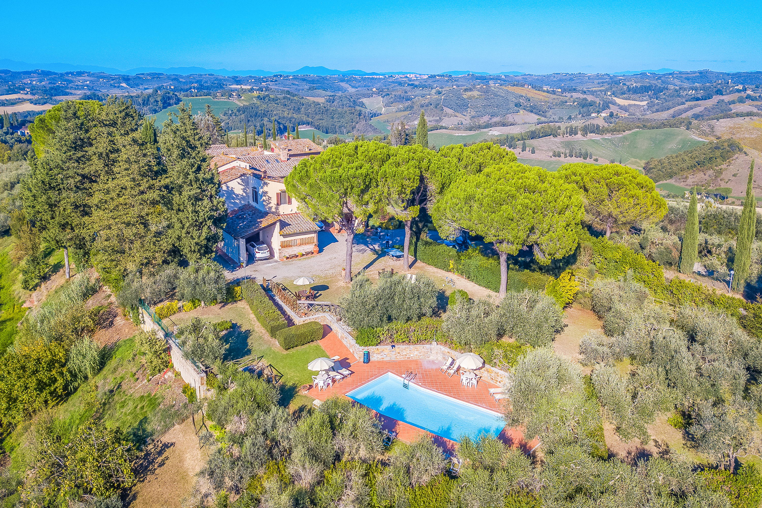 Amazing Chianti Site Pini Shared Pool_goedkoopstezomervakantie.nl