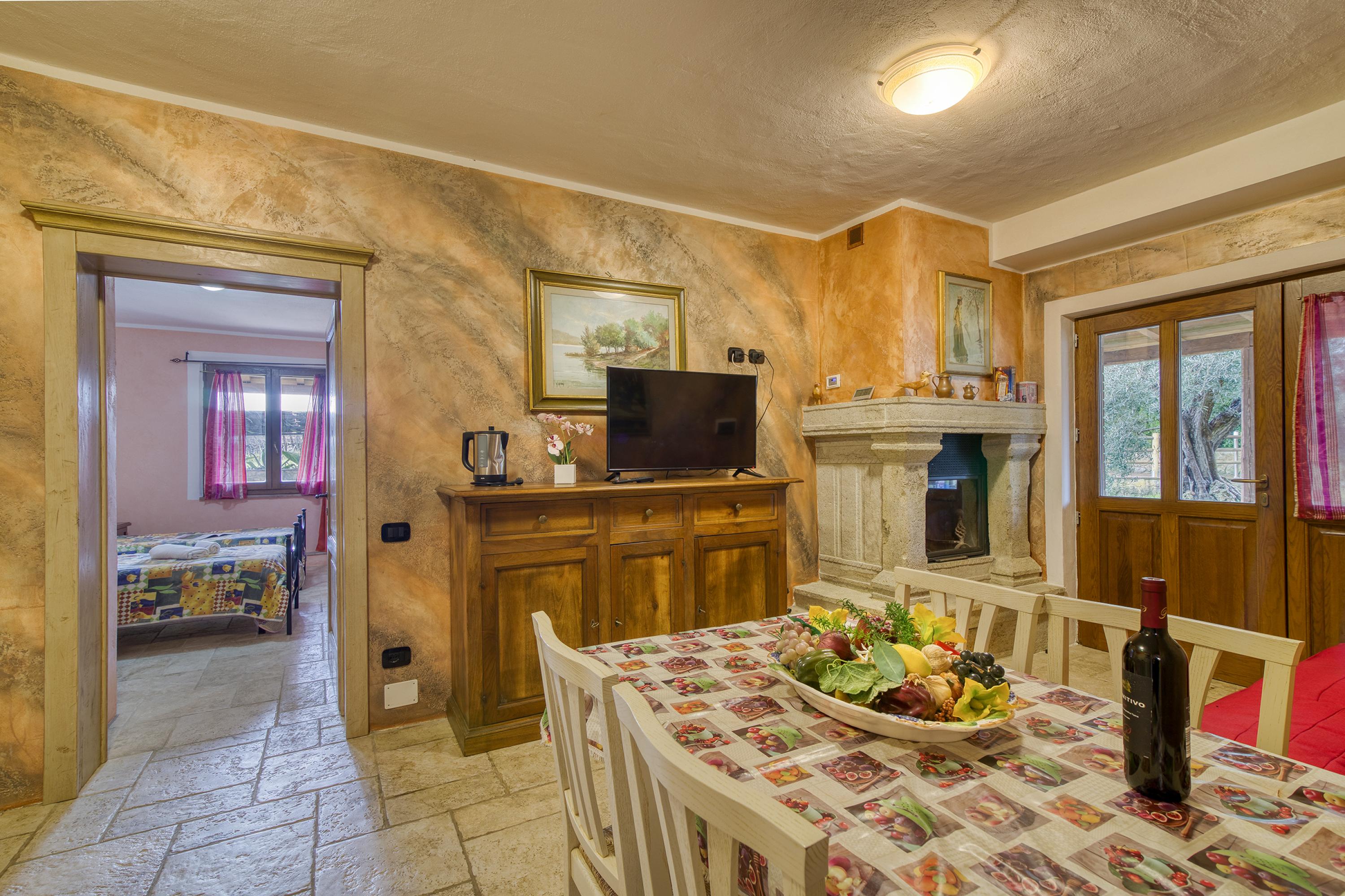 Appartamento Uva shared pool_goedkoopstezomervakantie.nl