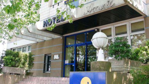 Disneyland Paris per bus - Hotel Kyriad Torcy**_goedkoopstezomervakantie.nl