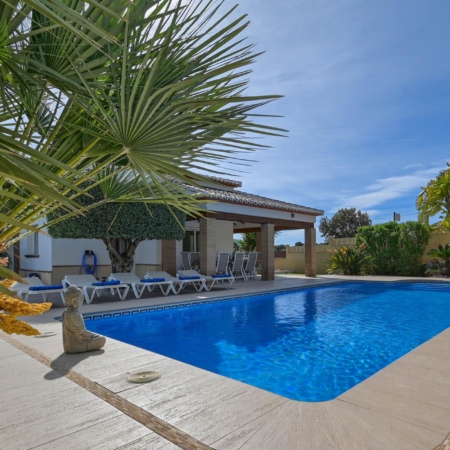 Frederique 8 pax_goedkoopstezomervakantie.nl