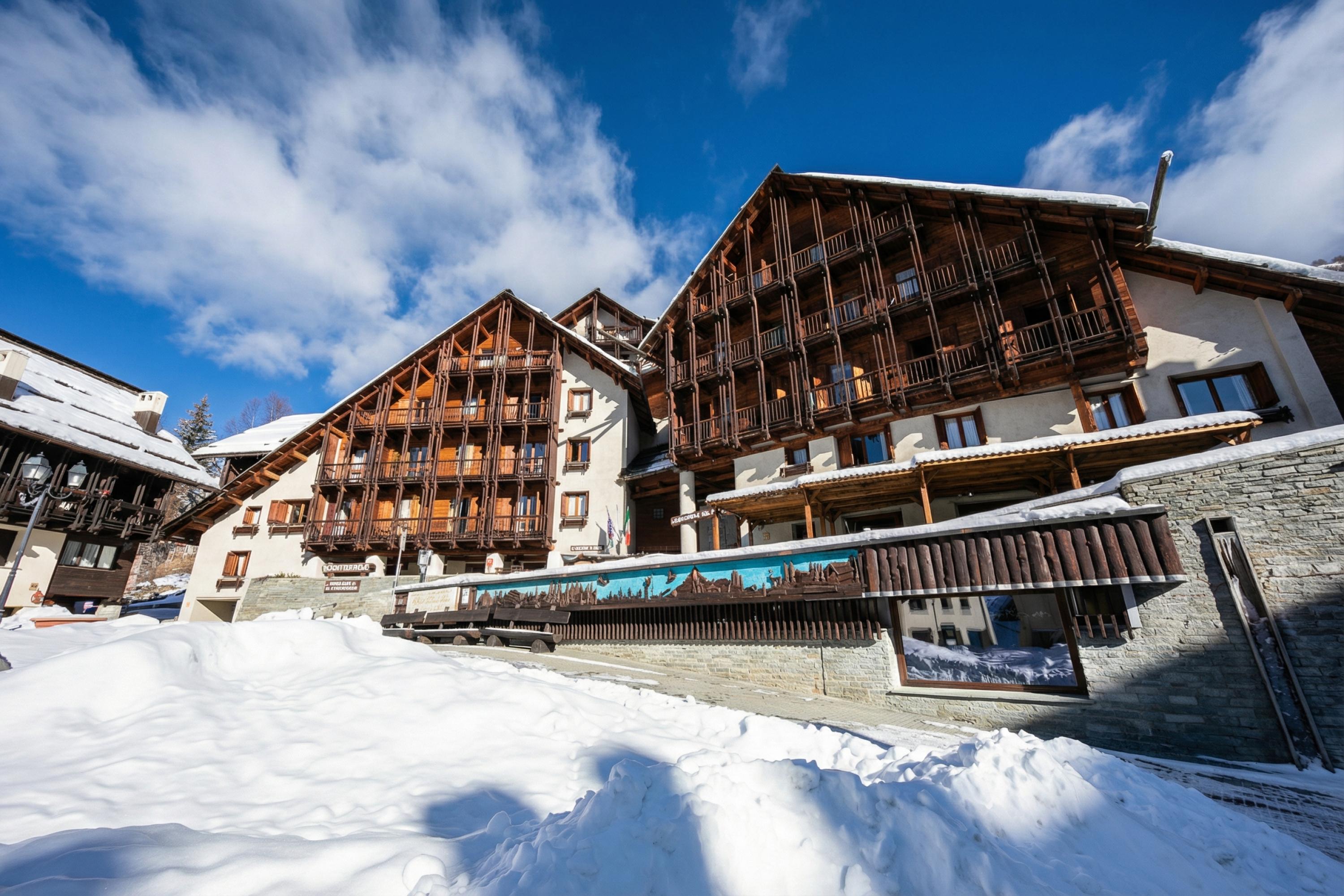 Grange Hike & Ski - 21C Sestriere_goedkoopstezomervakantie.nl