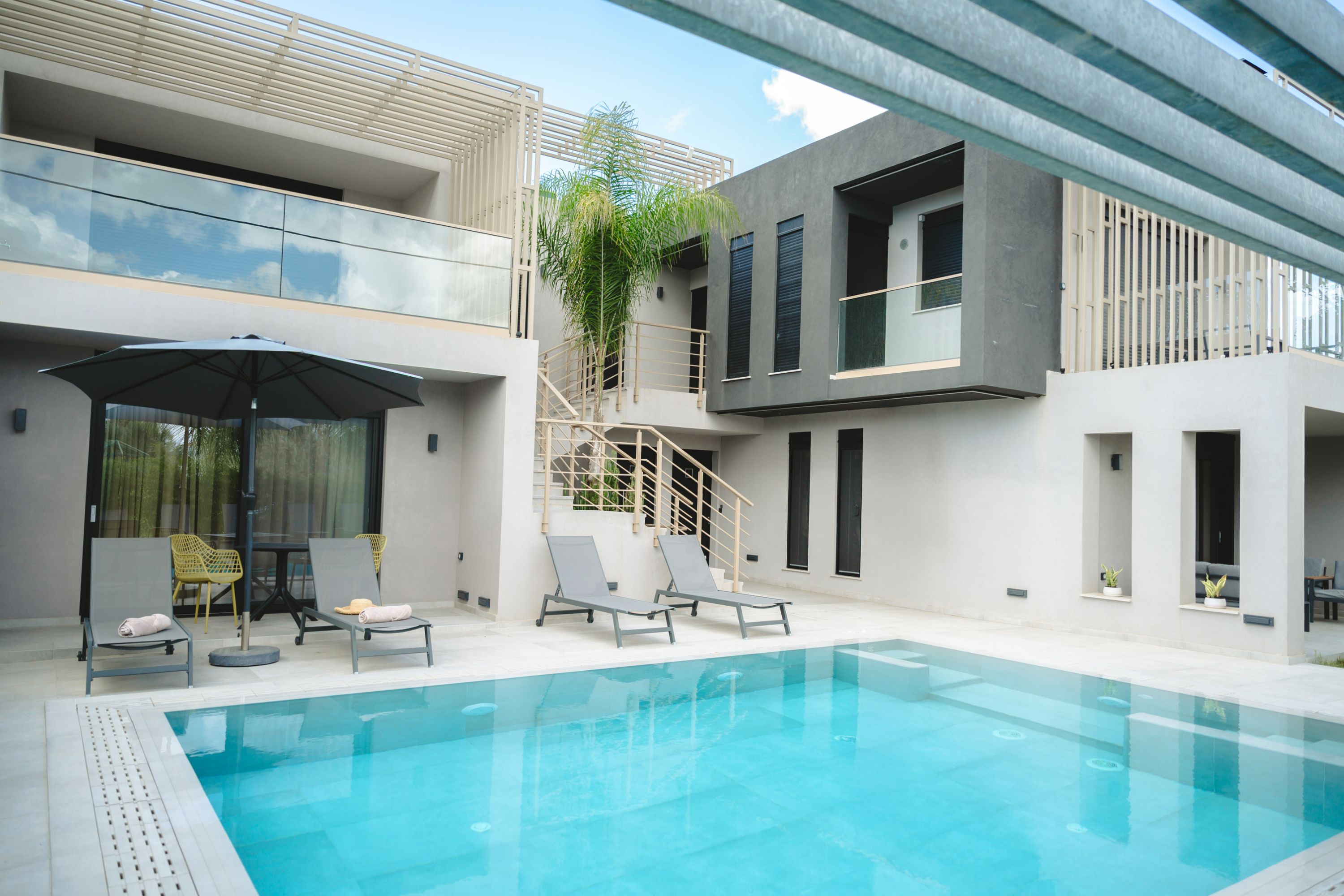 Kourouta Luxury Suites with Pool nr2_goedkoopstezomervakantie.nl