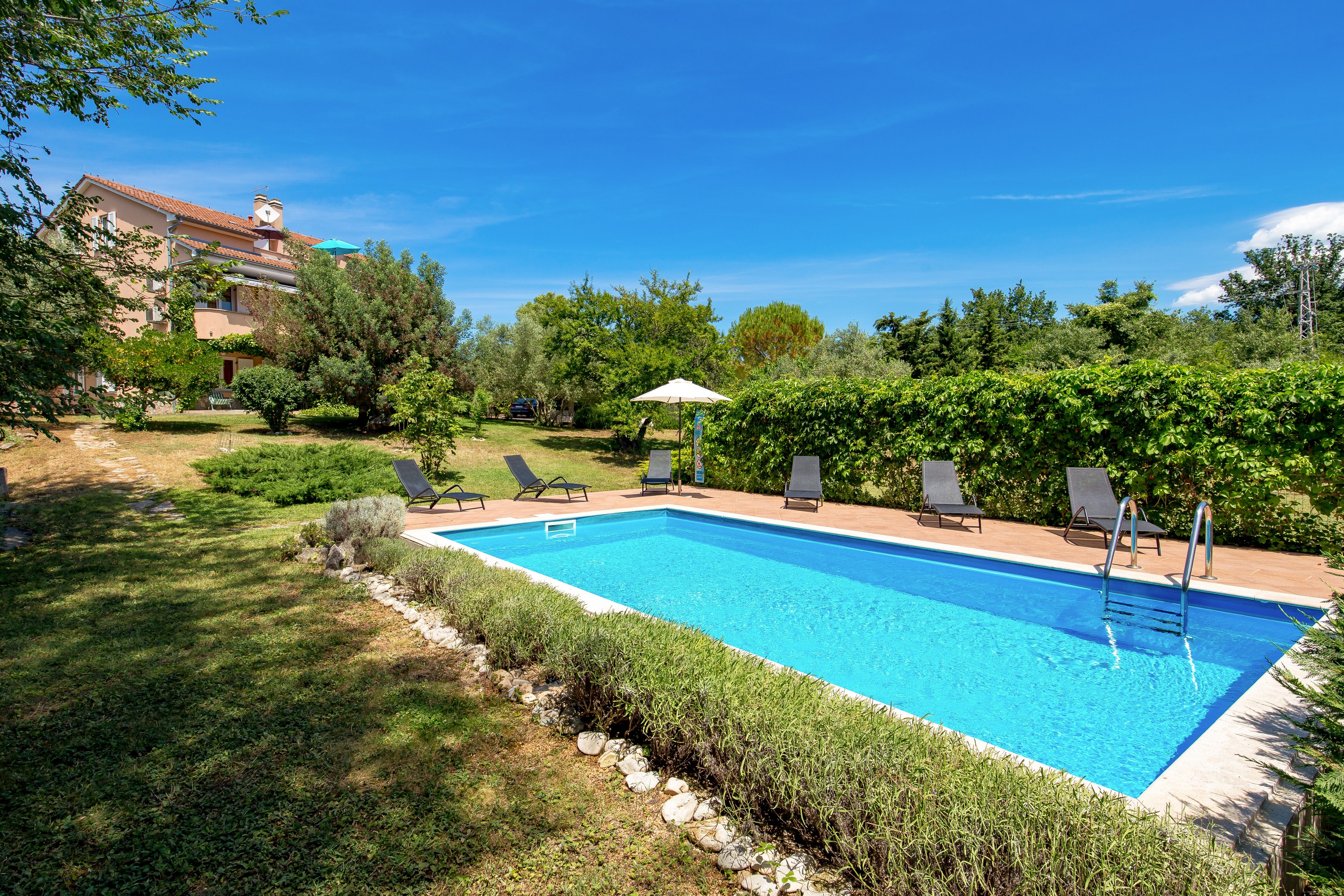 Pool Suite Glavotok at Krk Island_goedkoopstezomervakantie.nl