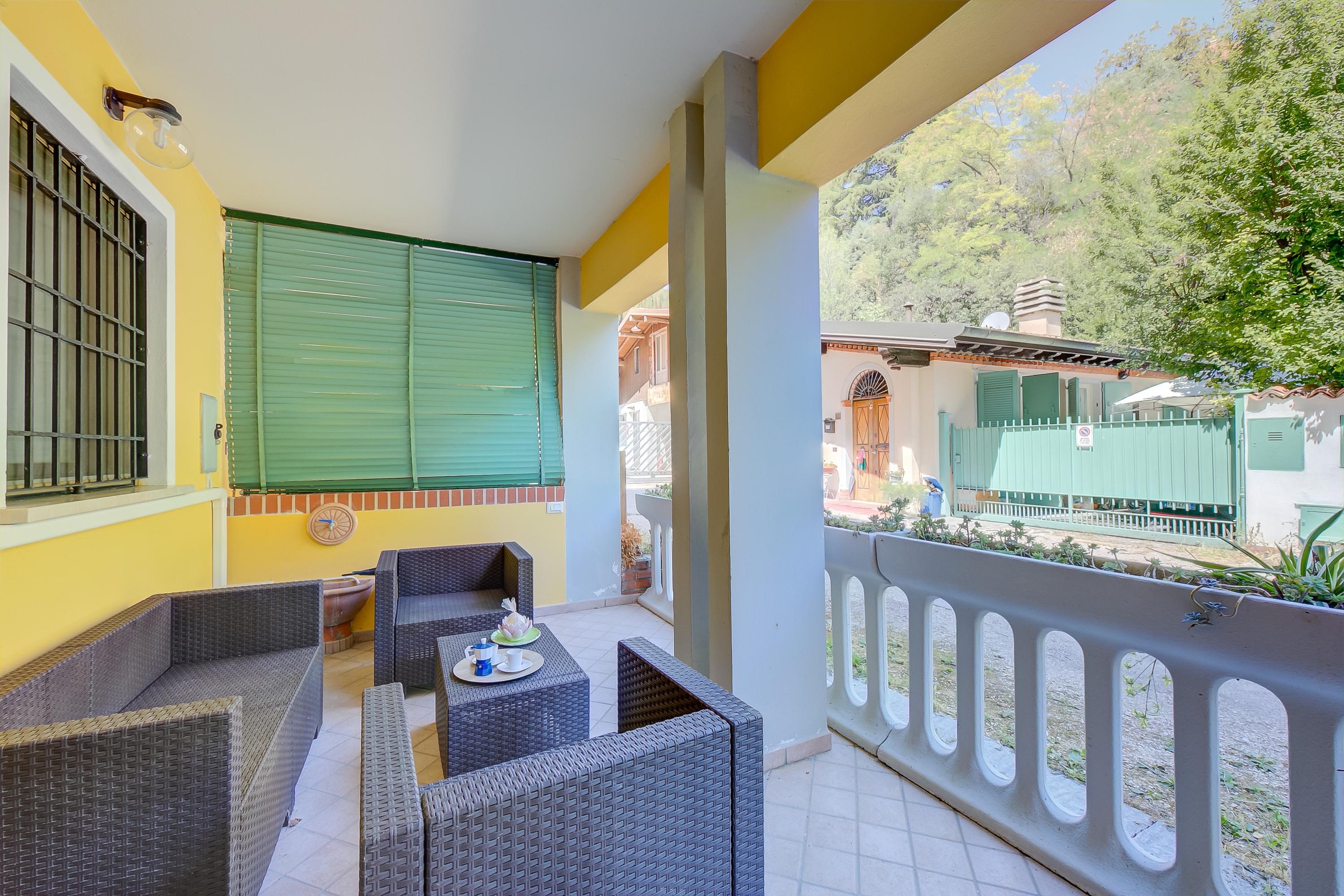 Suite Perla Salò Terrace 100m from Lake_goedkoopstezomervakantie.nl