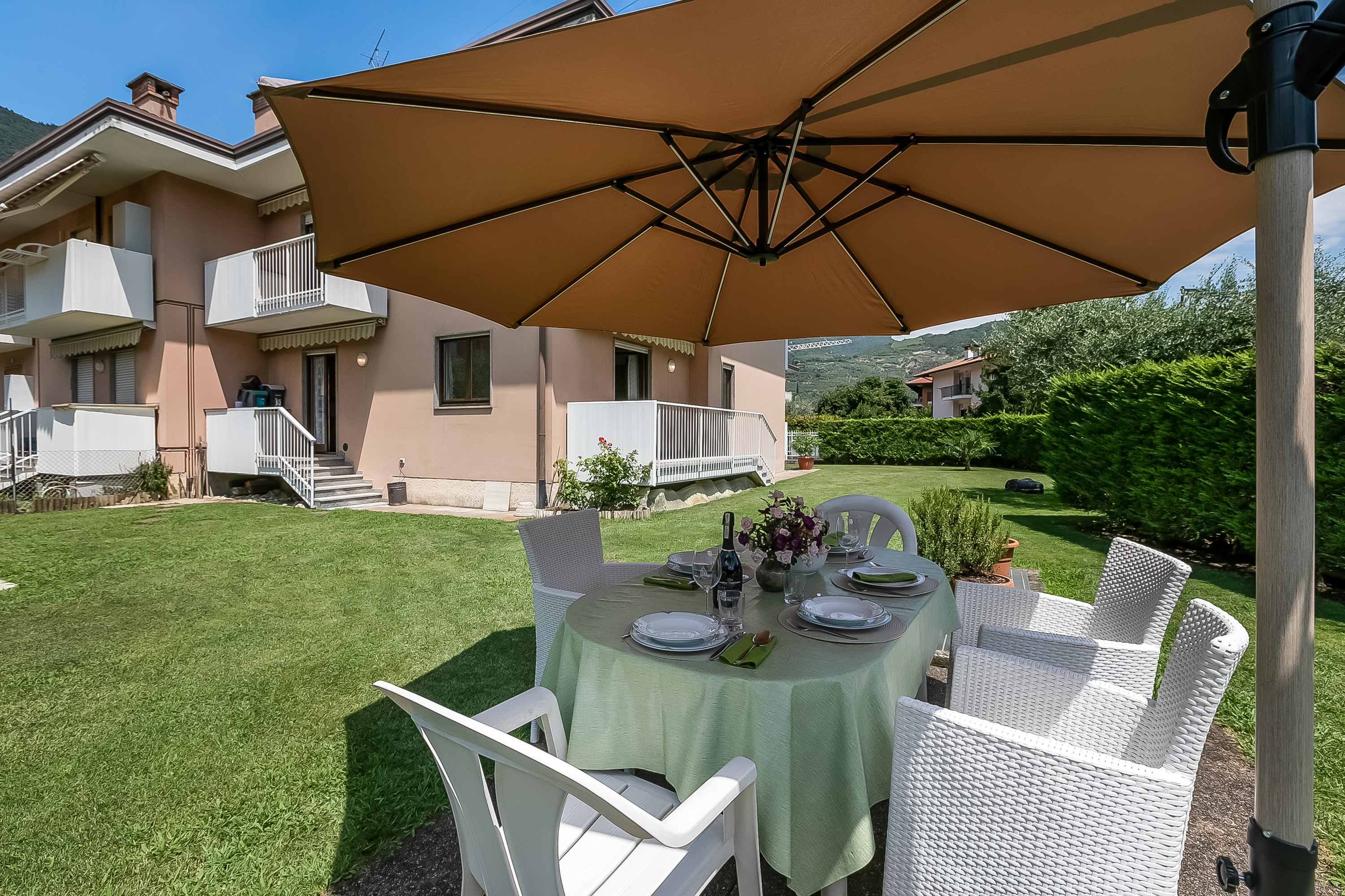 The Olive Tree Garden With Mountain View_goedkoopstezomervakantie.nl