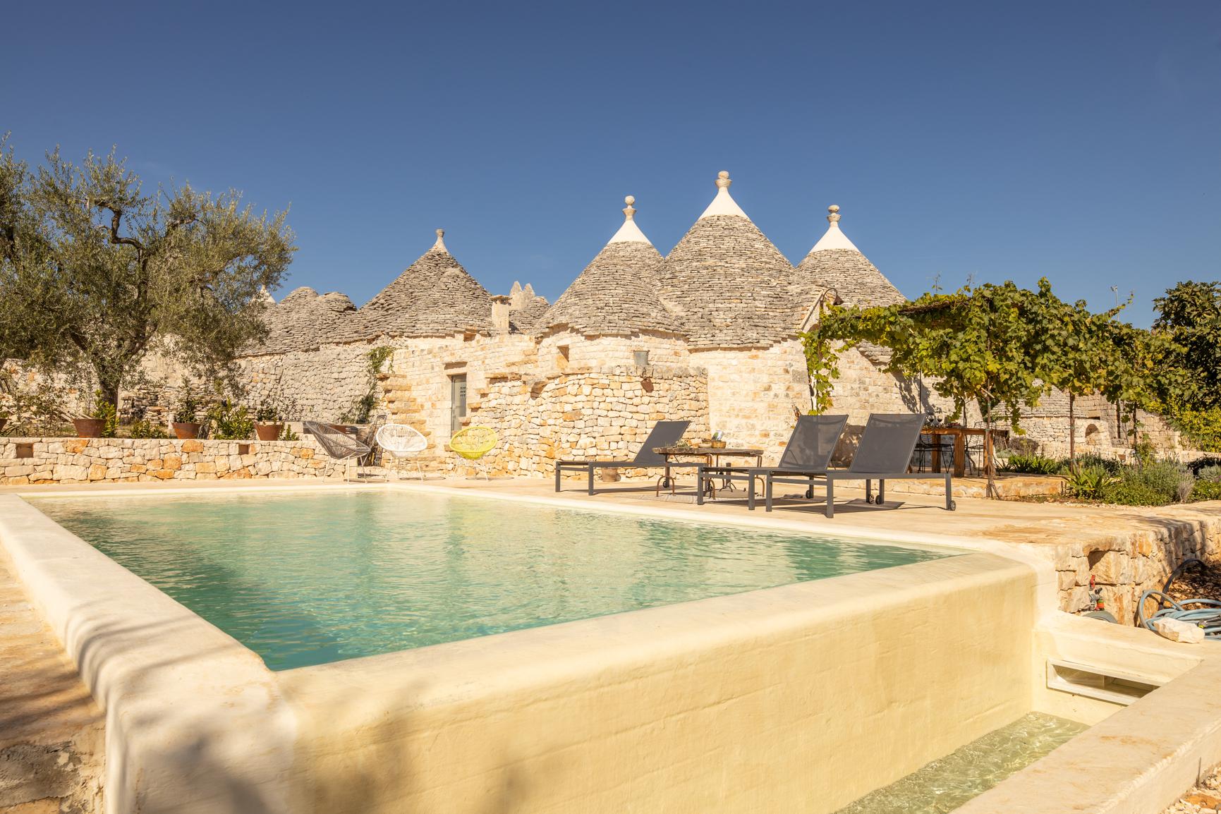 Trullo Fortuna Pool A Sfioro_goedkoopstezomervakantie.nl