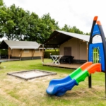 Vakantiehuizen Safaritenten 6 persoons in de plaats Schoonloo_goedkoopstezomervakantie.nl