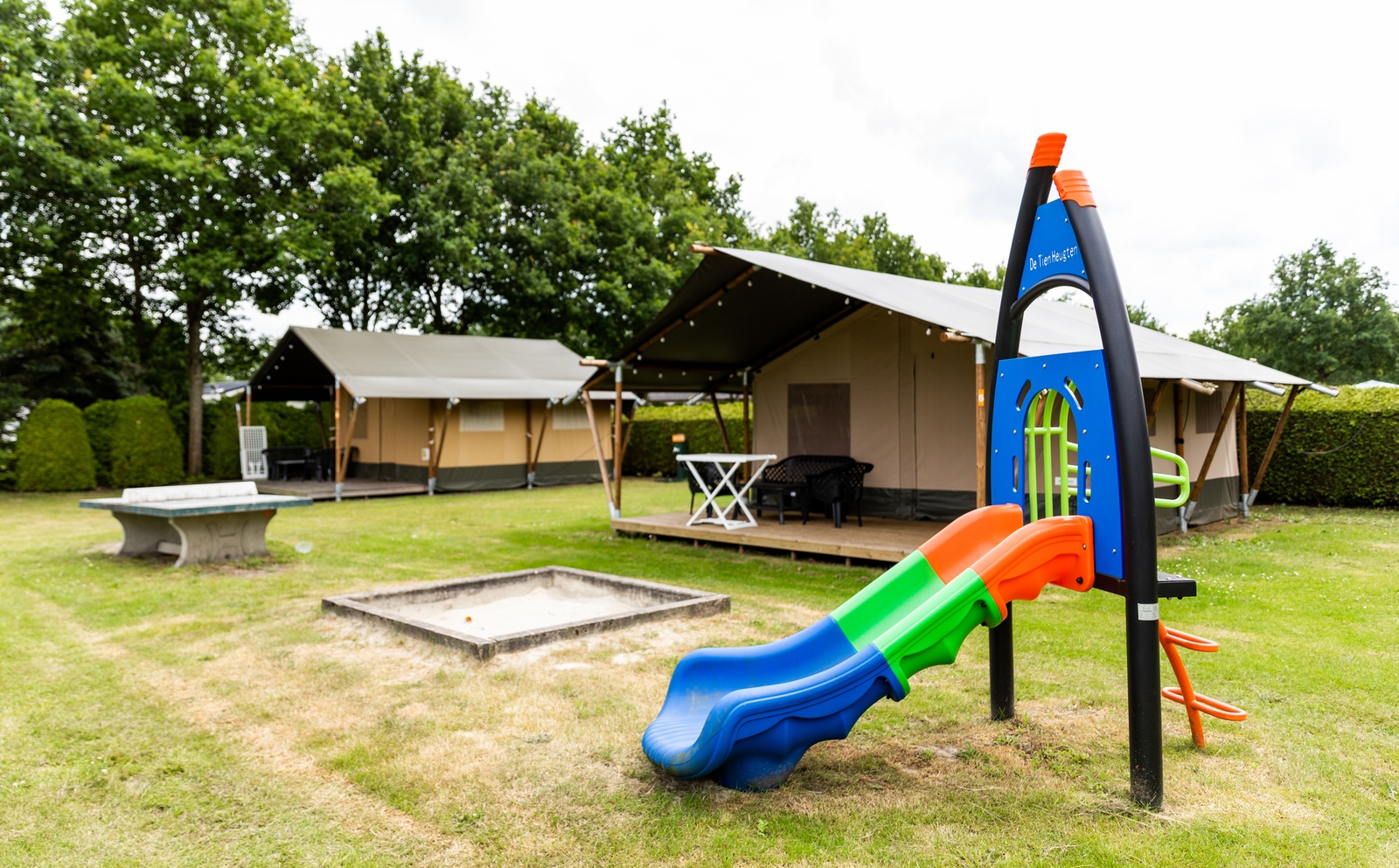 Vakantiehuizen Safaritenten 6 persoons in de plaats Schoonloo_goedkoopstezomervakantie.nl